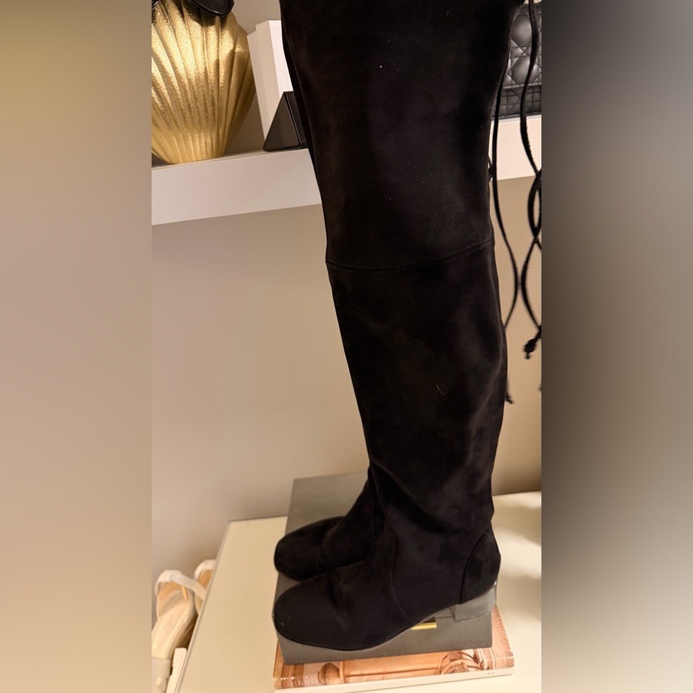 Stuart Weitzman Genna Black Suede Over the Knee boots with clear heel. 37/7